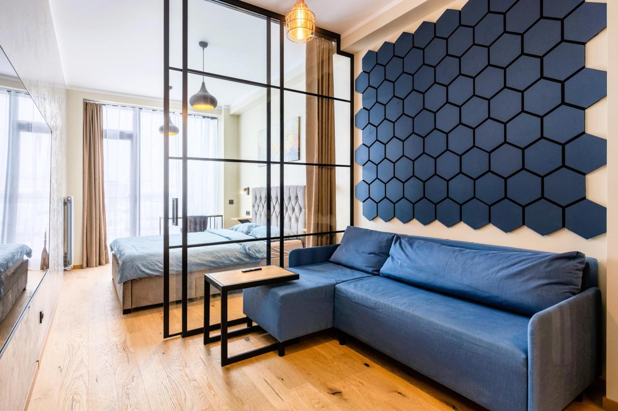 Apartment Main Street Lounge - Terrace, Free P, Self Check-in *