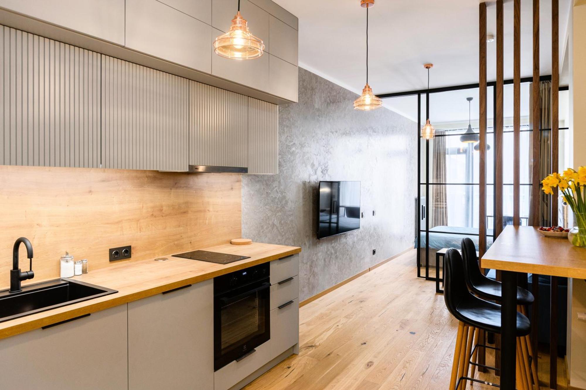 Apartment Main Street Lounge - Terrace, Free P, Self Check-in Riga